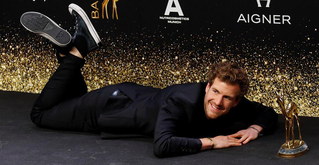 Déclarations sur le sport pour handicapés : Luke Mockridge veut commencer sa tournée à Vienne après de vives critiques