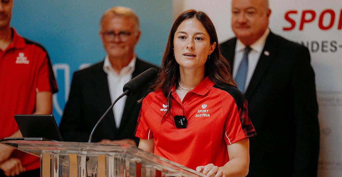 E-Mail-an-Antonia-Woitsch-Ihr-habt-euch-diese-B-hne-verdient