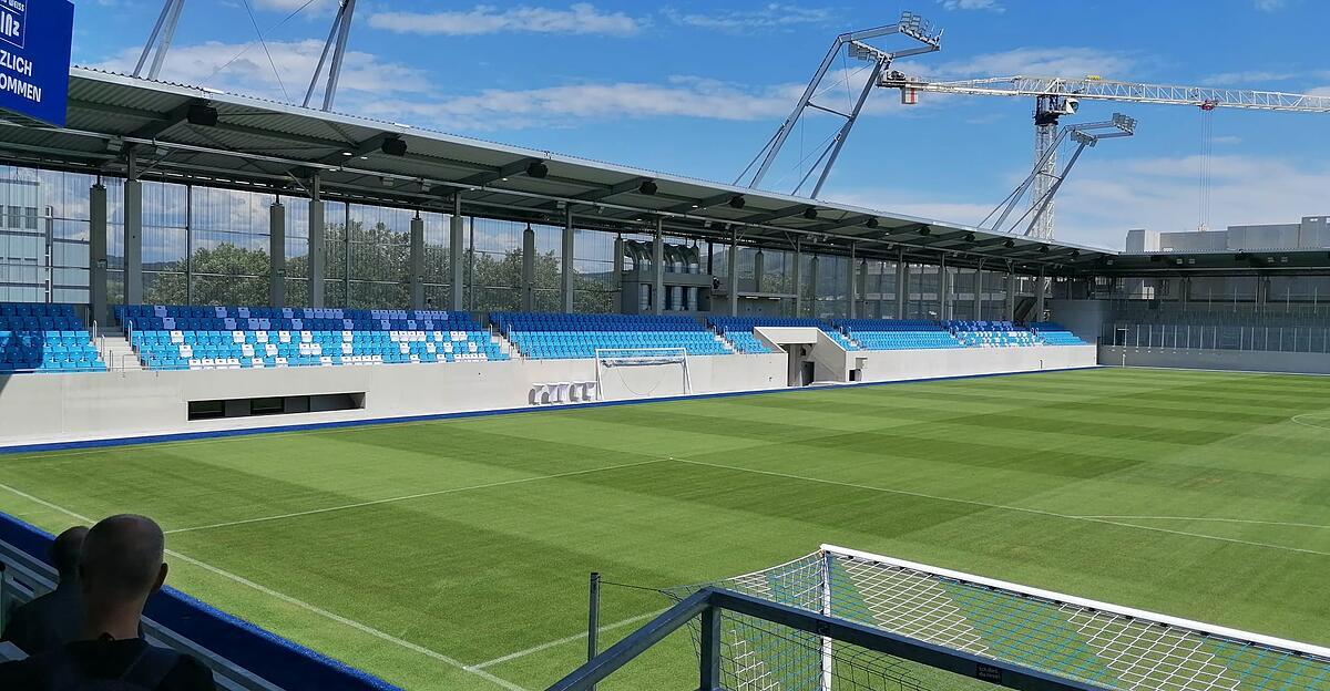 Der Erste Blick In Das Neue Blau Weiß Stadion Einzigartiges Schmuckstück Für Linz 