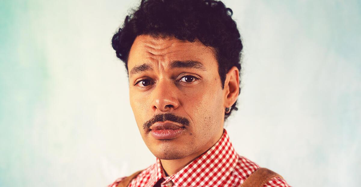 Romeo-Kaltenbrunner-Was-Nasenhaare-und-Rassismus-gemeinsam-haben