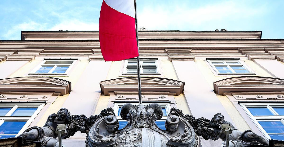Wie-viel-die-Landtagsabgeordneten-in-Ober-sterreich-dazuverdienen