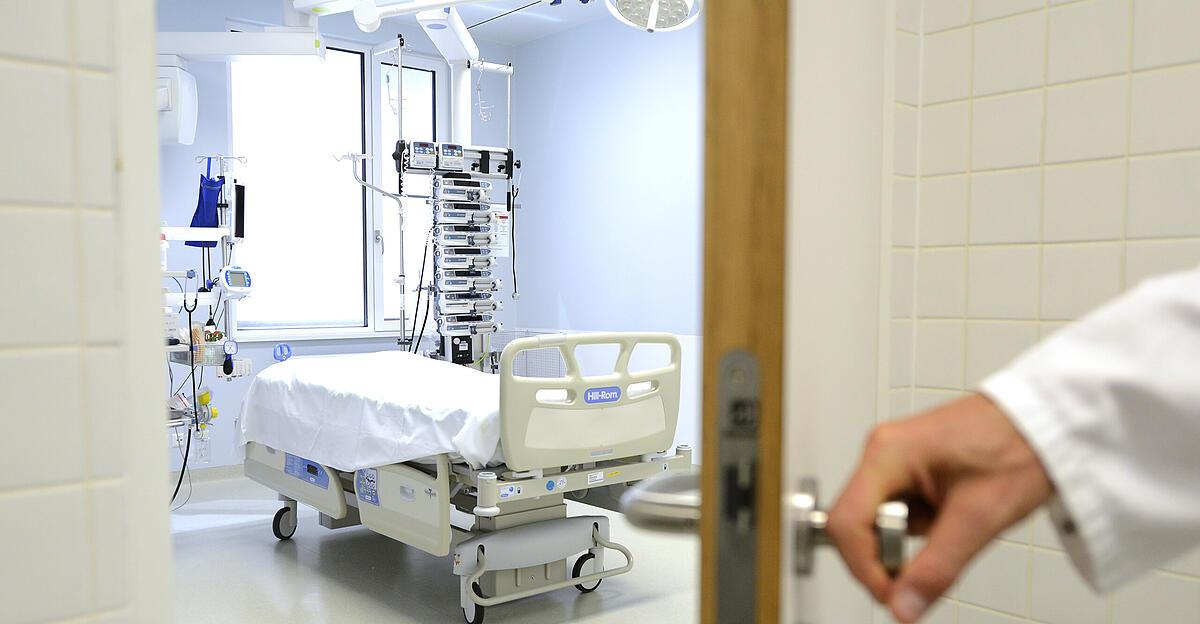 S-nger-Ray-Stevens-brach-sich-das-Genick