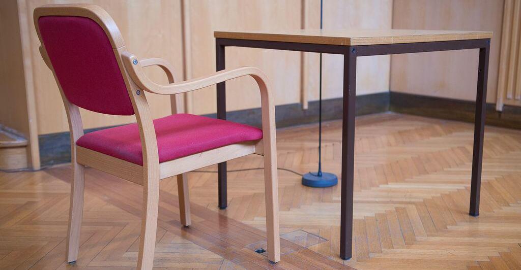 Linzerin-21-stach-im-Rausch-auf-ihren-Freund-ein-Prozess