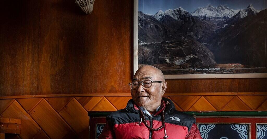 Letzter-Teilnehmer-an-Mount-Everest-Expedition-von-1953-gestorben
