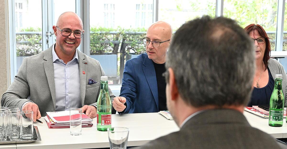 3-Runde-gestartet-Feilschen-um-Abschluss-beim-Handels-KV-geht-weiter