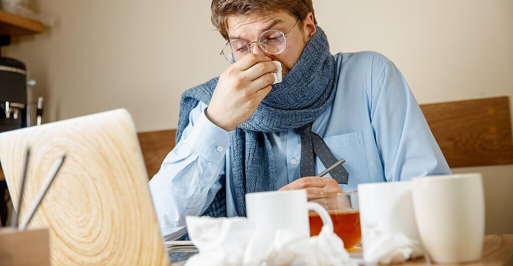 Krankenst-nde-Immer-mehr-franz-sische-Firmen-engagieren-Detektive