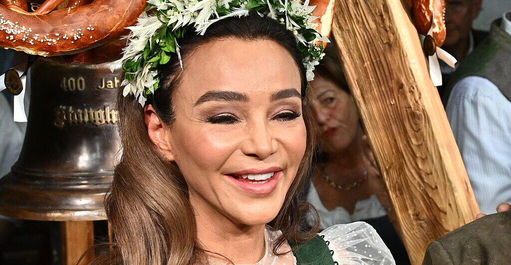 Verona-Pooth-verklagt-Versicherungsmakler-nach-Schmuck-Diebstahl