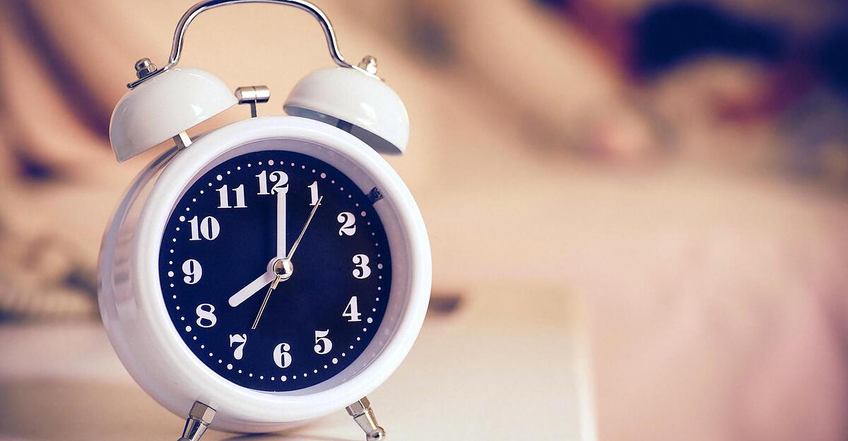 Extrem-fr-h-aufstehen-Schlafexperten-warnen-vor-dem-5-Uhr-Club
