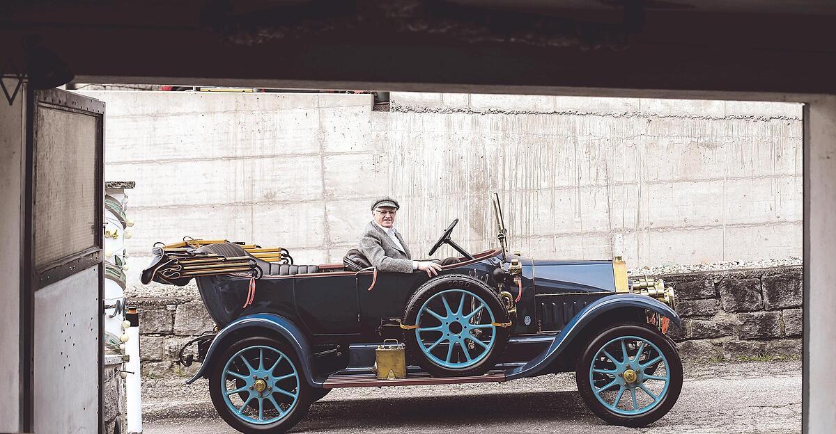 110 Jahre alter Oldtimer aus Perg fährt bei Gottschalks Comeback-Show ...