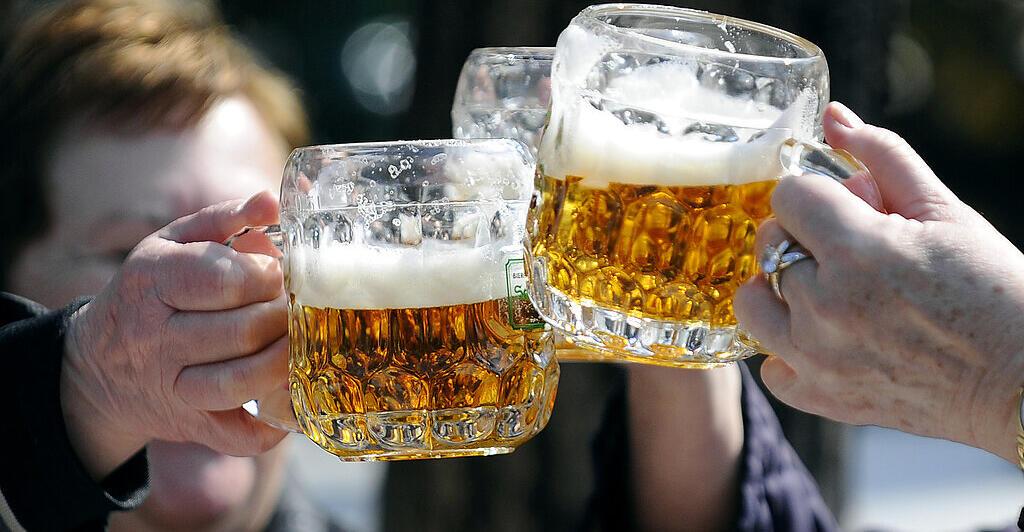 Drei-Konzerne-brauen-die-H-lfte-des-weltweit-verkauften-Biers