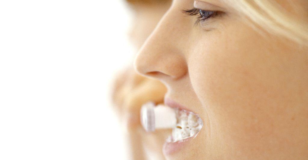 Aktuelle-Umfrage-Jeder-Zweite-putzt-die-Z-hne-zu-selten-und-zu-kurz