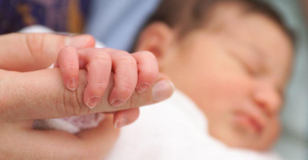 3-Br-der-wurden-am-selben-Tag-V-ter-von-4-Kindern