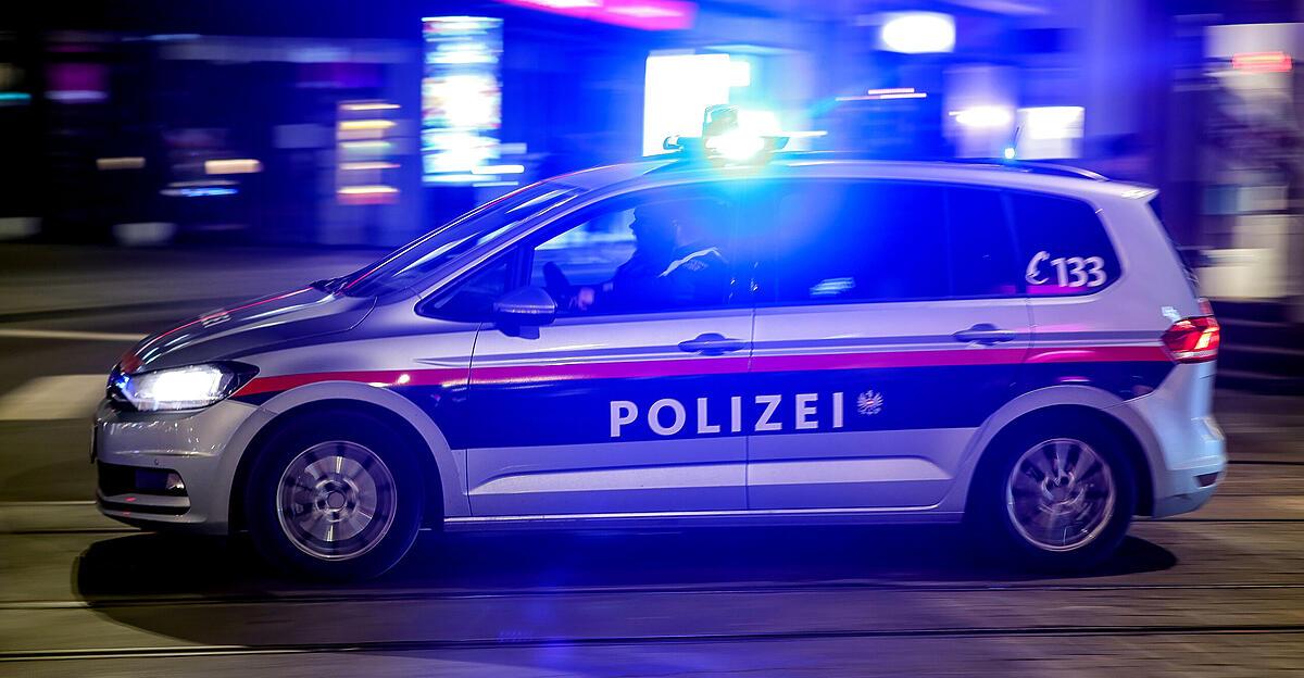 mit-140-km-h-durch-30er-zone-drogenlenker-floh-in-sch-rding-vor-polizei