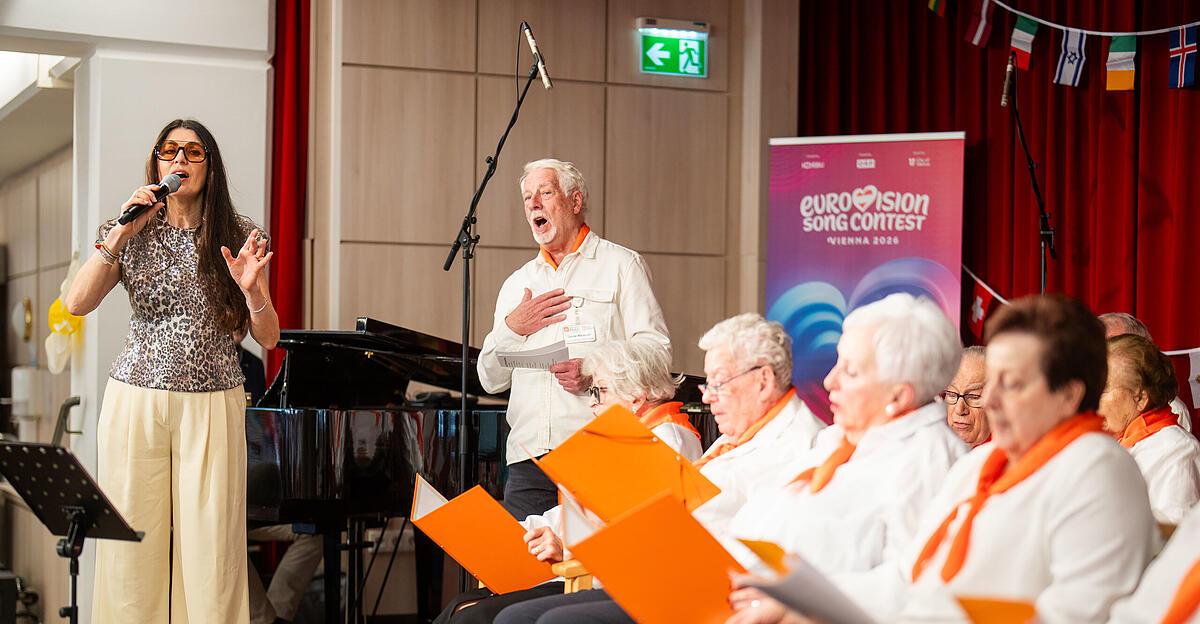 70-Song-Contest-Erste-Sahne-SingAlong-im-Altersheim