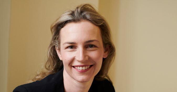 Buchkritik-War-die-Oma-eine-Spionin-Ein-Foto-und-sein-Geheimnis