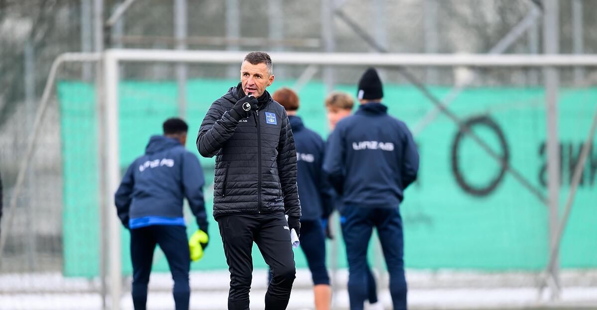 Blau-Wei-Linz-Trainer-K-llner-Teamgeist-aus-dem-Kino-und-der-Bibel