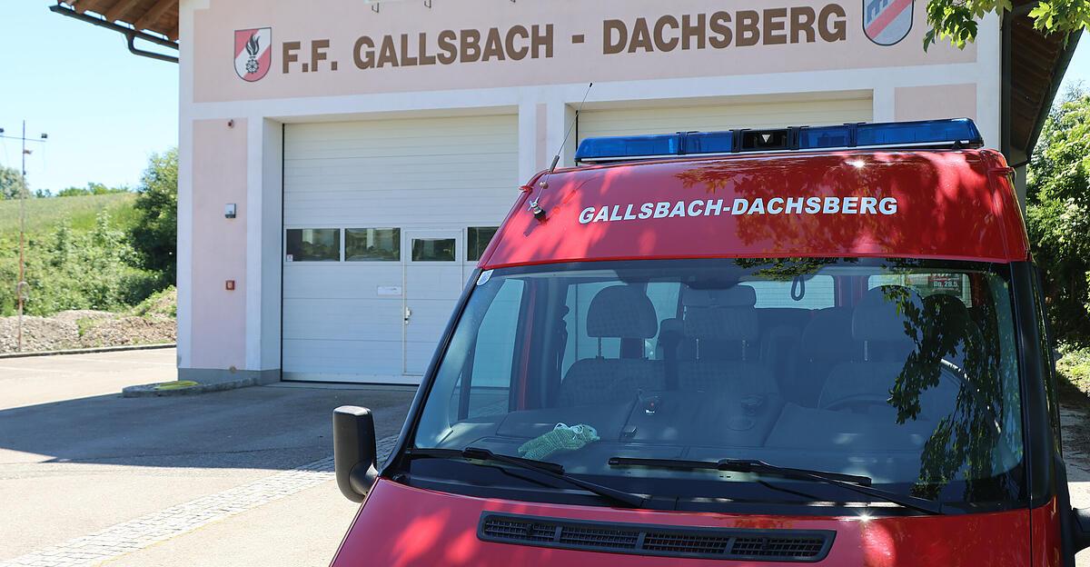 Suchaktion in Prambachkirchen: 16-Jähriger stürzte in Wassergraben