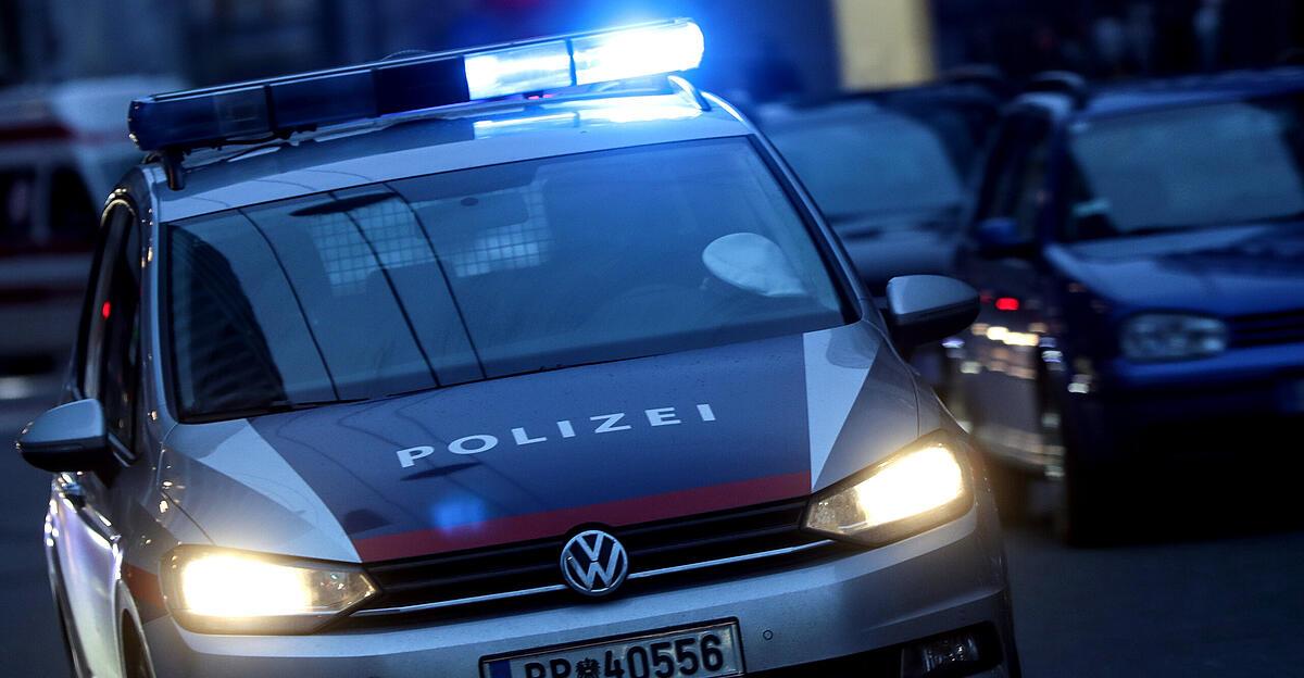 Un jeune de 15 ans a pourchassé la police à Linz