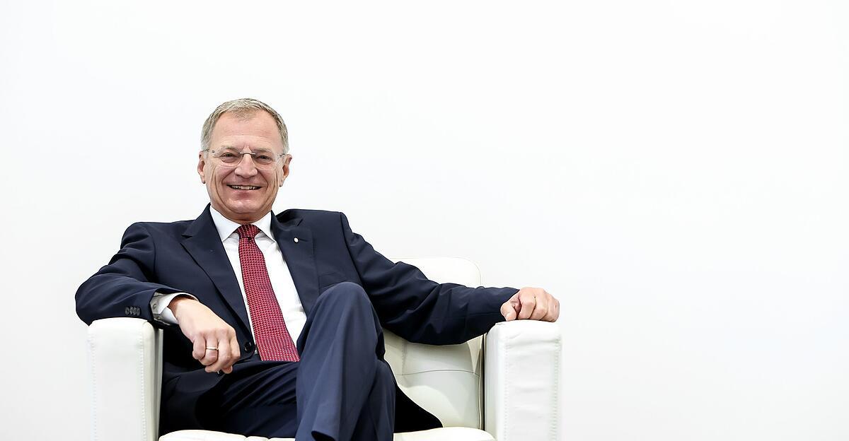 Stelzer über Windkraft: "Nächstes Jahr wird es eine Gesamtregelung geben"
