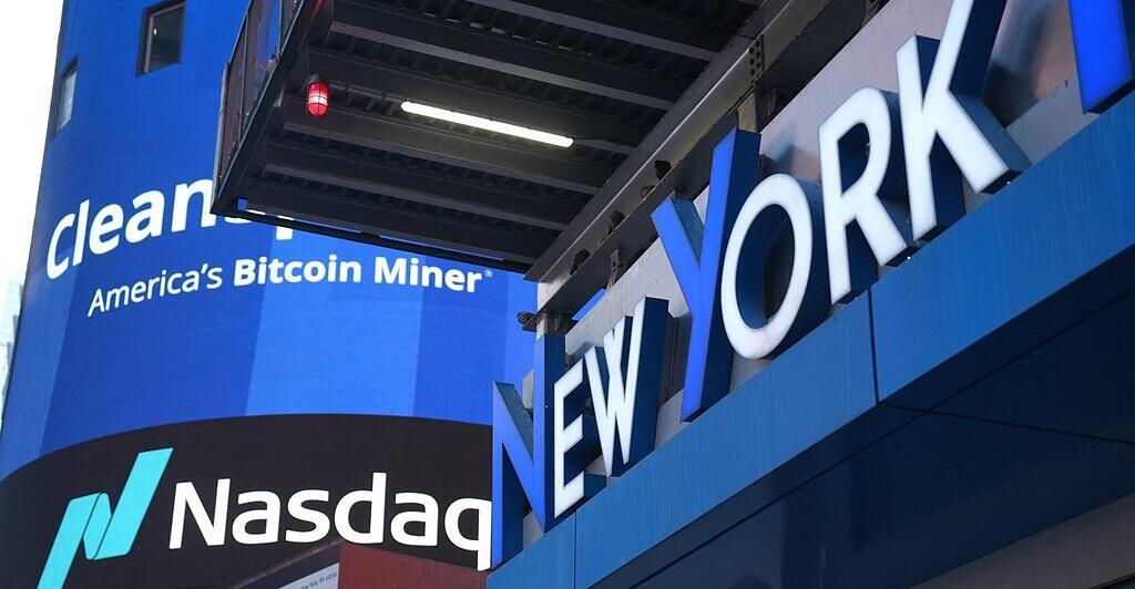 us-b-rsen-auf-rekordkurs-dow-jones-erstmals-ber-50-000-punkten