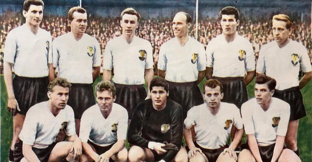 -sterreichs-wm-trikots-von-den-anf-ngen-1934-bis-zur-gegenwart