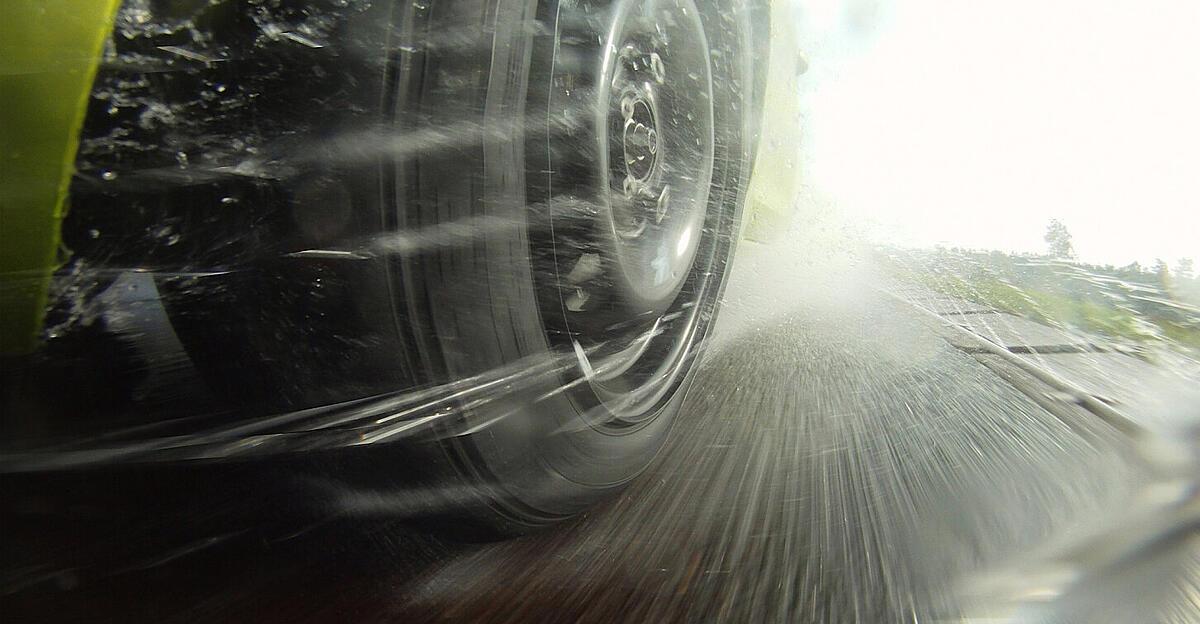 -AMTC-Mangelnde-Transparenz-bei-digitalen-Diensten-in-Fahrzeugen