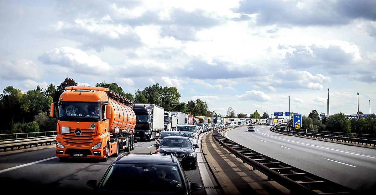Aufregung-um-h-here-Lkw-Maut-in-sterreich