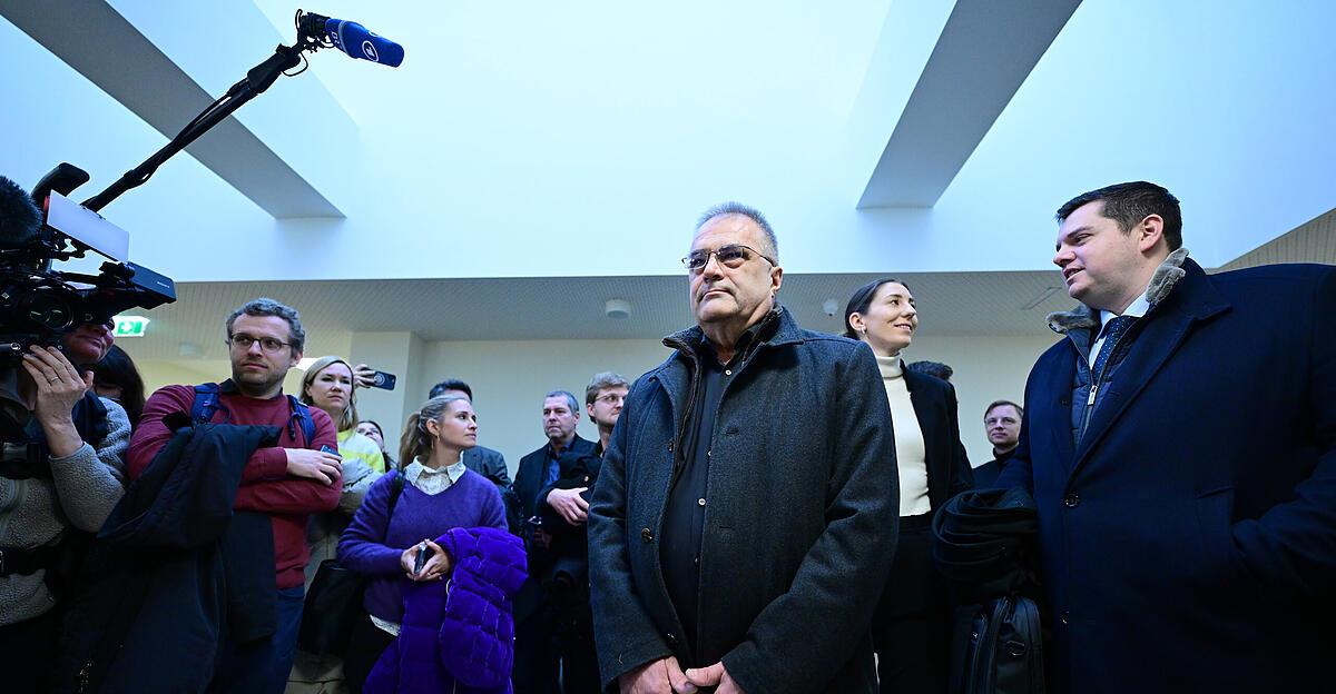 Ott-Prozess-fortgesetzt-Ex-BVT-Chefinspektor-erg-nzend-einvernommen