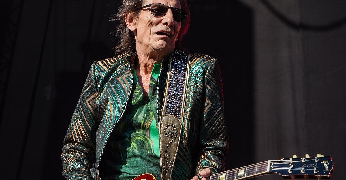 Van Morrison, Ronnie Wood und John Lee Hooker jun. auf Burg Clam
