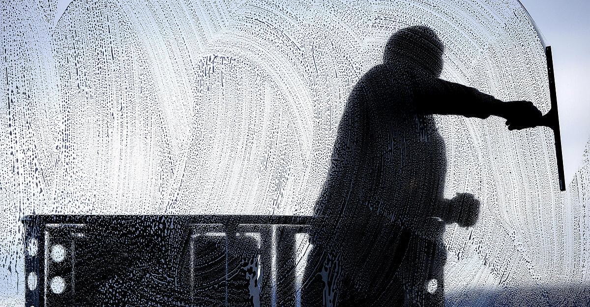 Diversionen-in-Ober-sterreich-230-Personen-wollten-Schwitzen-statt-Sitzen-