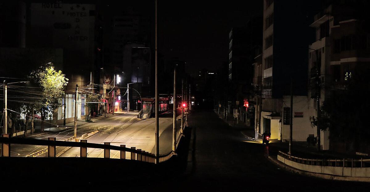 Panne d’électricité en Équateur : des coupures de courant durent 14 heures par jour