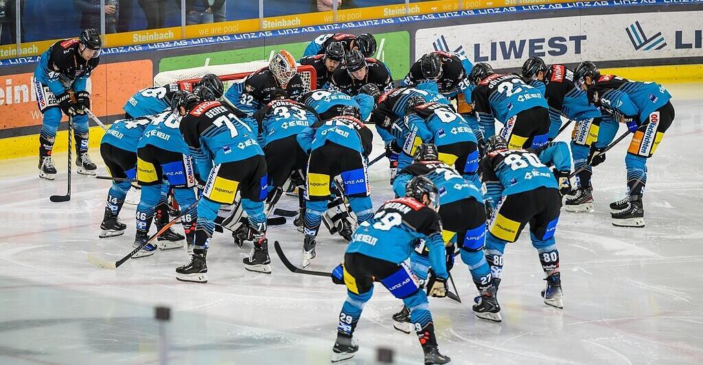 Ab-17-30-Uhr-live-Black-Wings-empfangen-Meister-Red-Bull-Salzburg