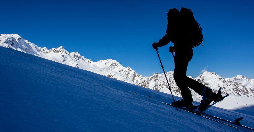 300-Meter-lange-Lawine-ausgel-st-Tourengeher-in-Obertauern-schwer-verletzt