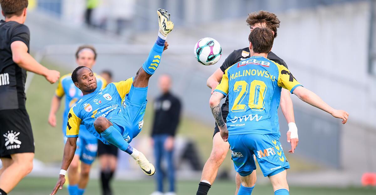 Blau-Weiß Linz gibt ersten Sommer-Transfer bekannt