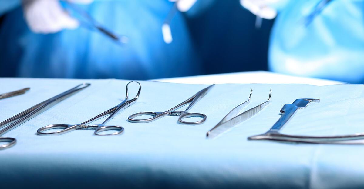 Durfte-12-J-hrige-bei-Sch-deloperation-bohren-Prozess-in-Graz-fortgesetzt