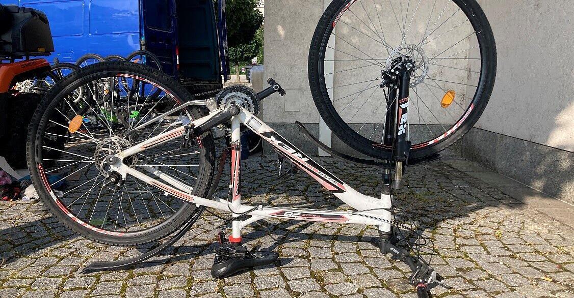 Voleurs arrêtés à Hörsching : à qui appartiennent ces vélos ?