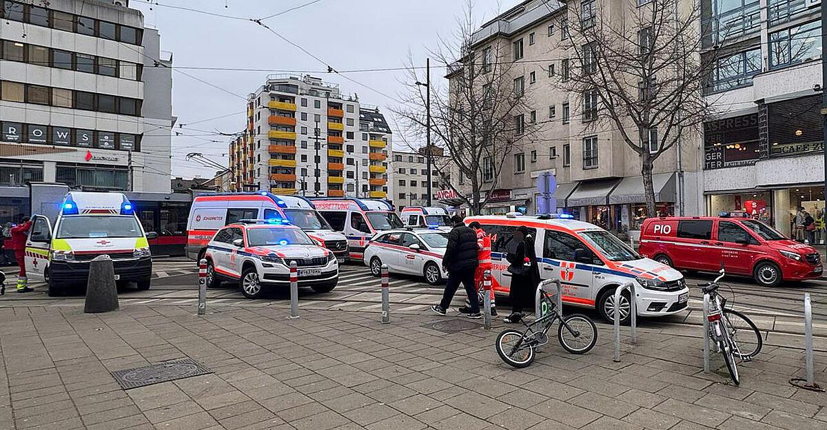 schwerer-stra-enbahn-unfall-in-wien-13-verletzte