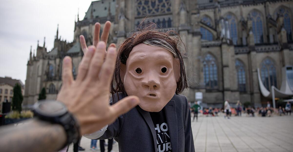 Wenn-der-digitale-Schatten-tanzen-lernt