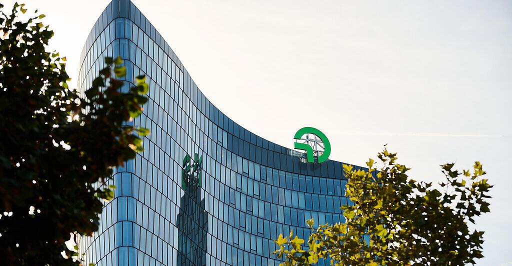 Borouge-Group-International-Fusion-und-B-rsegang-verschoben