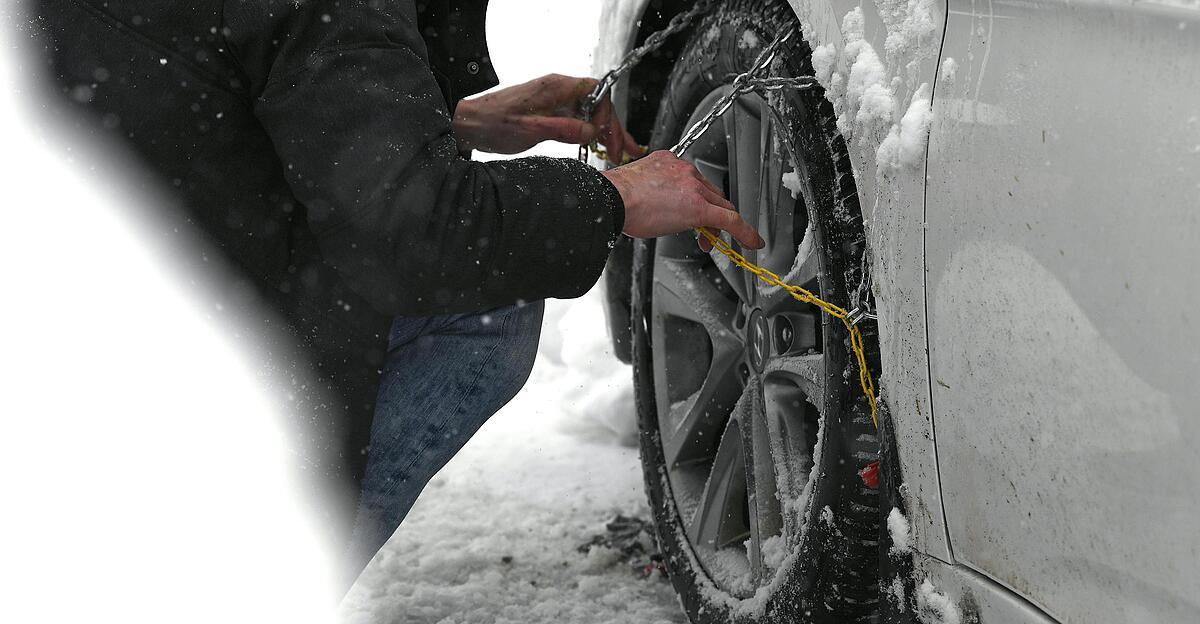 pkw-st-rzte-in-tirol-ab-lenker-64-sprang-aus-fahrzeug