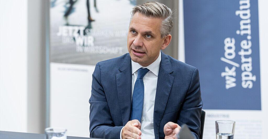 Minister-Hattmannsdorfer-Energiepolitik-ohne-Physik-funktioniert-nicht-