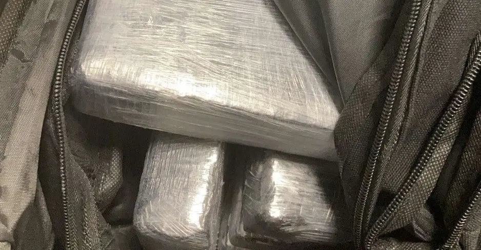 16-5-Kilo-Kokain-in-vergessenem-Koffer-am-Flughafen-N-rnberg-gefunden