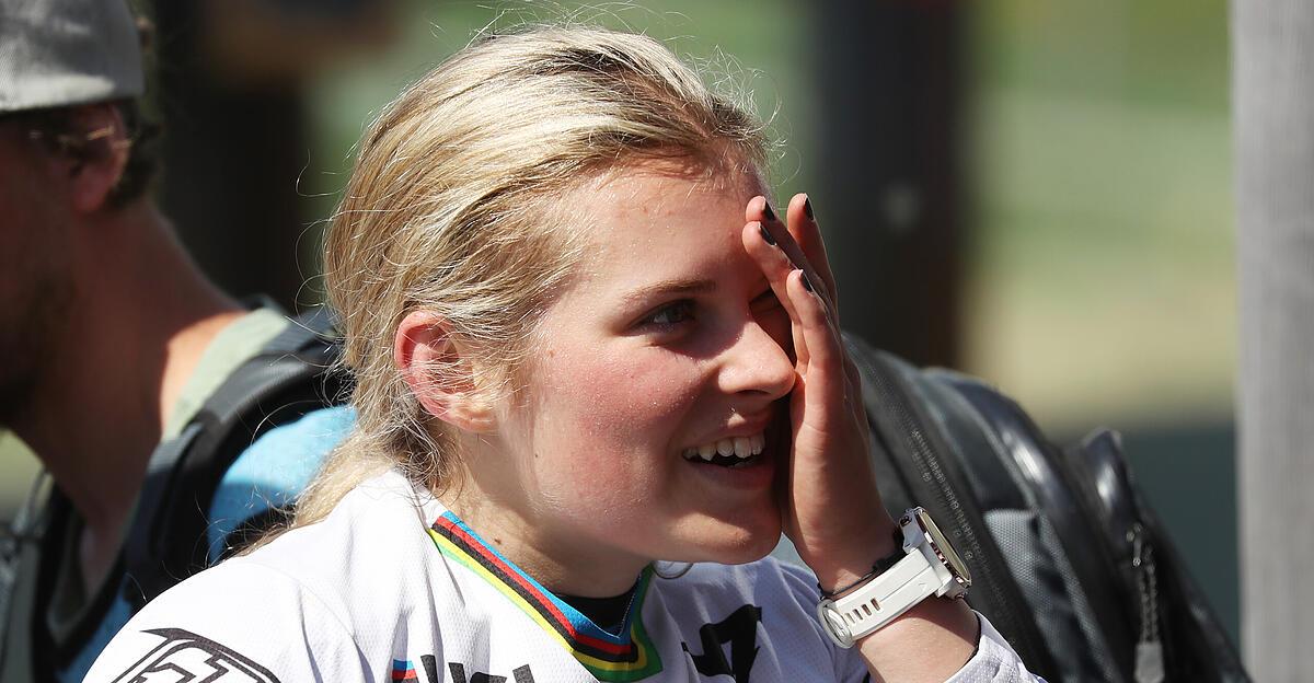 Valentina Höll downhill world champion again |  News.at