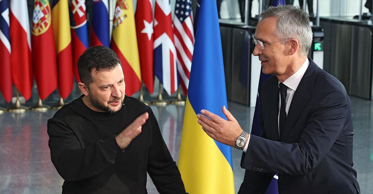 Zelenskyj a rencontré Stoltenberg : espoir d’adhésion à l’OTAN