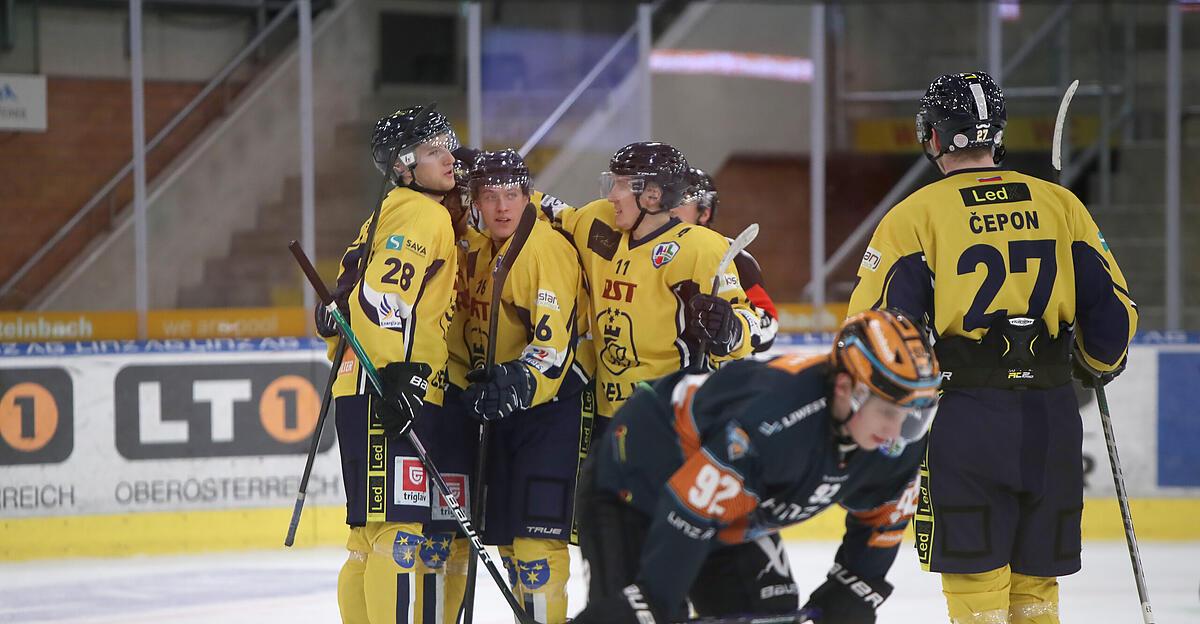 2-4-Start-der-Steel-Wings-in-die-Zwischenrunde-missgl-ckt