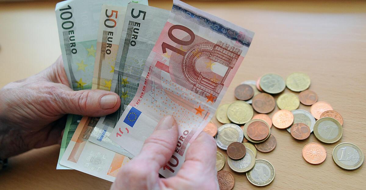 Pensionen-fressen-Einkommenssteuer-Einnahmen-immer-mehr-auf