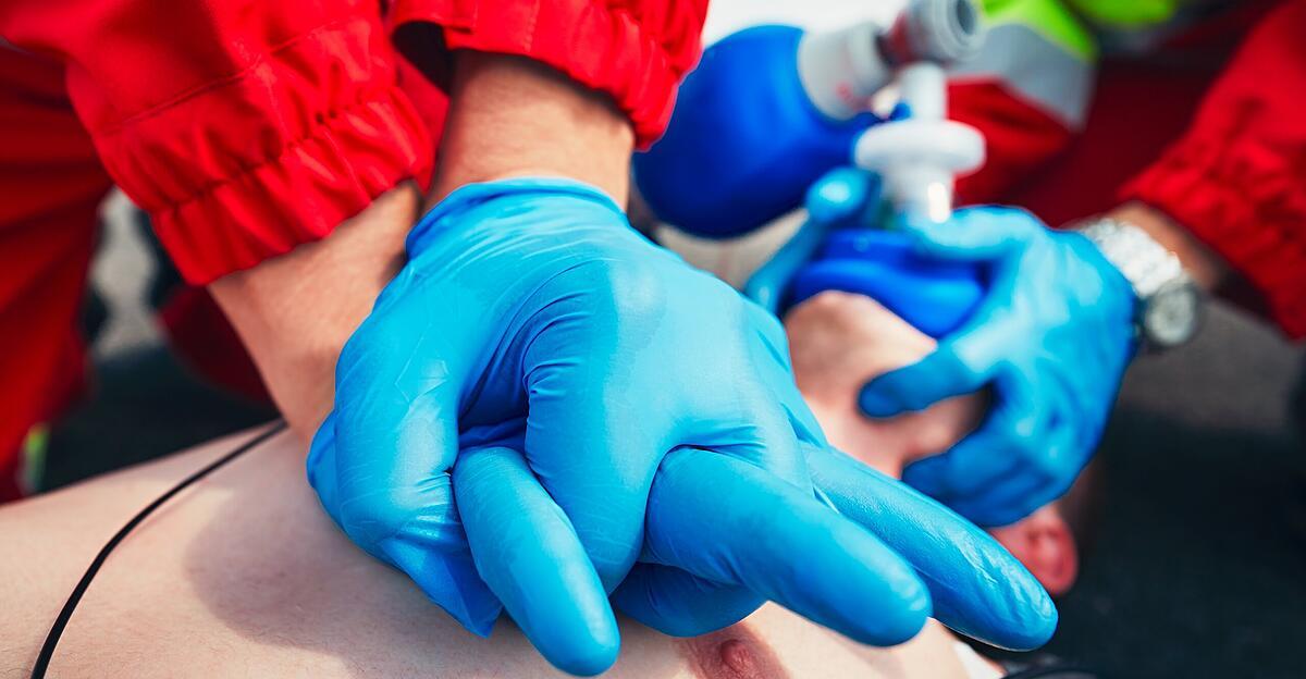 Studie-Frauen-haben-bei-Reanimation-schlechtere-berlebenschancen