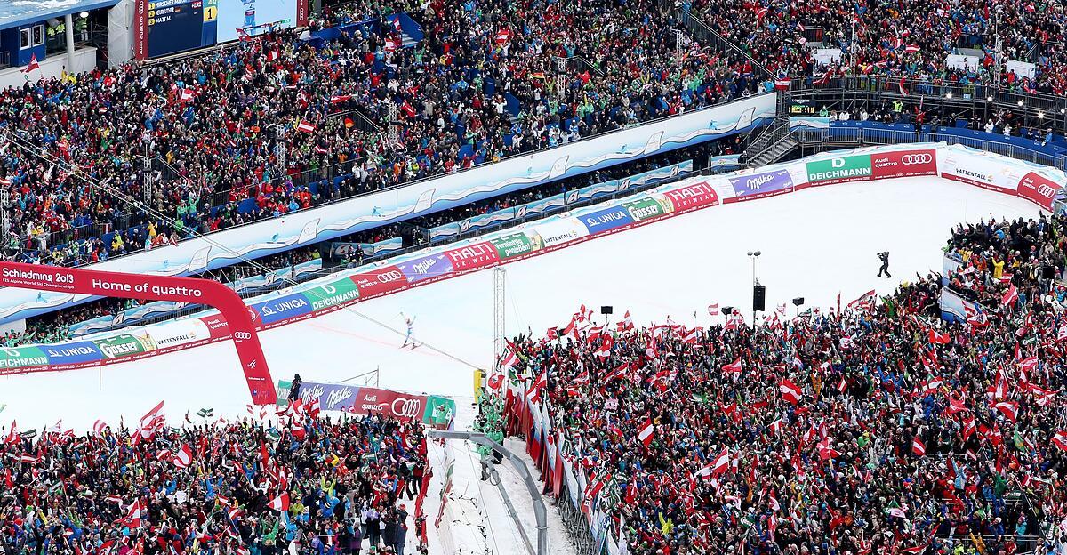 Als-50-000-Fans-Marcel-Hirscher-zu-WM-Gold-trugen