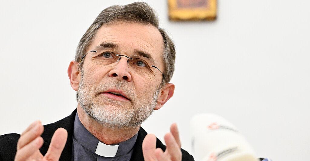 Umstrittenes-VP-Posting-ber-Muslime-Gr-nwidl-ortet-auch-gesch-rte-Gr-ben-