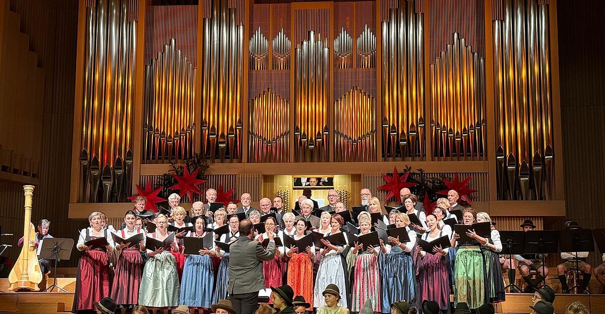 Bachl-Chor-im-Brucknerhaus-O-du-fr-hliche-